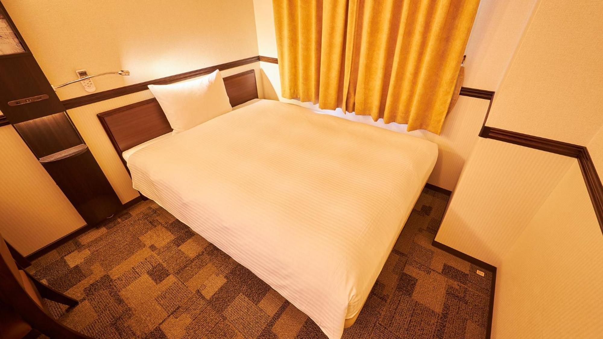 Toyoko Inn Tsu Eki Nishi Guchi Стая снимка